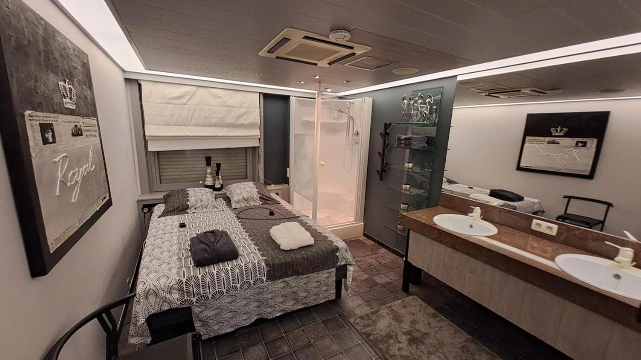 Beautyd Grey Room Centrum Gullegem Wevelgem Eksteriør billede